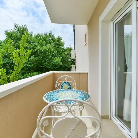 Kampanel Appartement Turanj