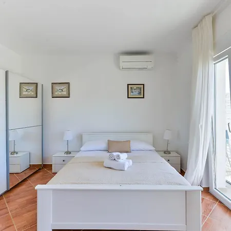 Kampanel Appartement Turanj