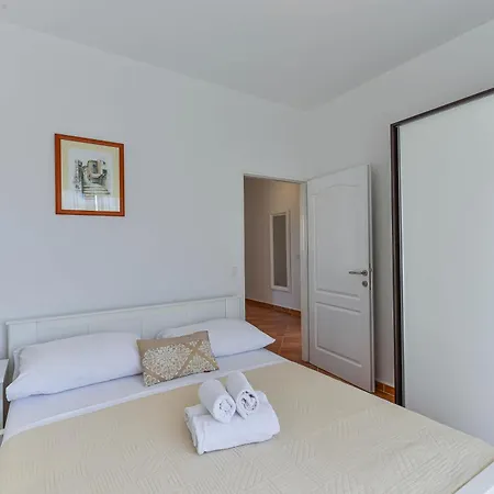 Appartement Kampanel *