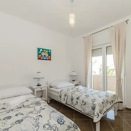 Appartement Kampanel *