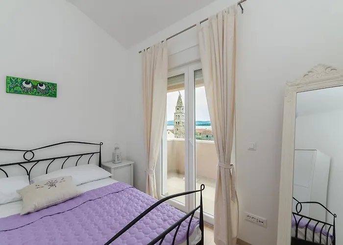 Apartament Kampanel